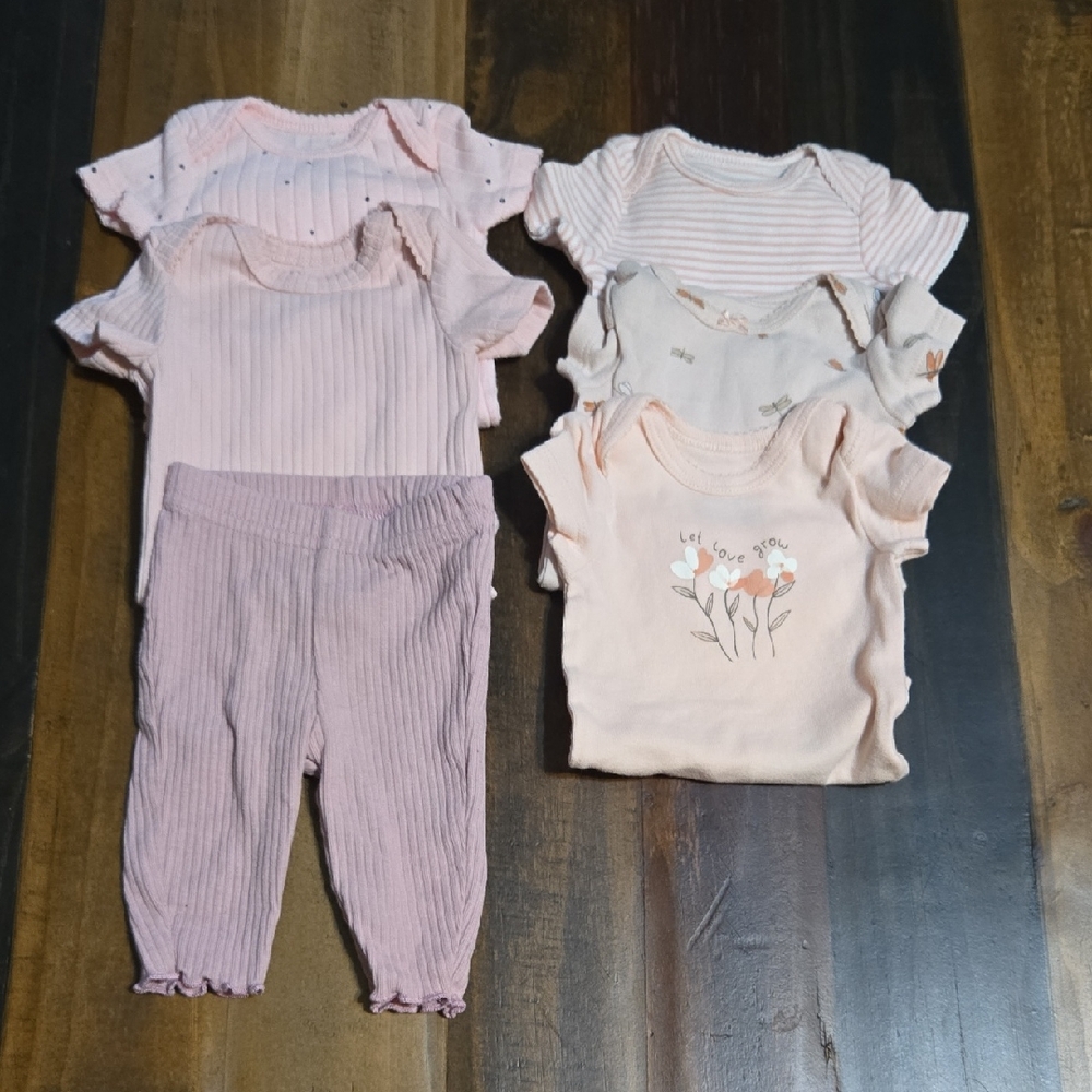 Adorable Baby Girl's Pink Outfit Set